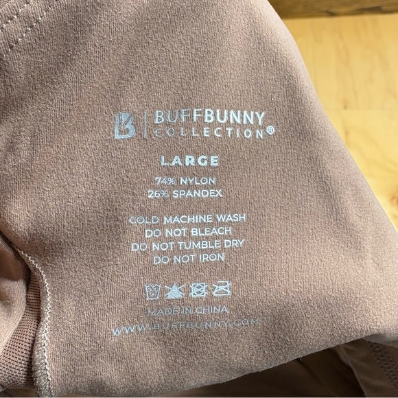 Buff Bunny Brown Revolution Halter Sports Bra - Picture 3 of 3